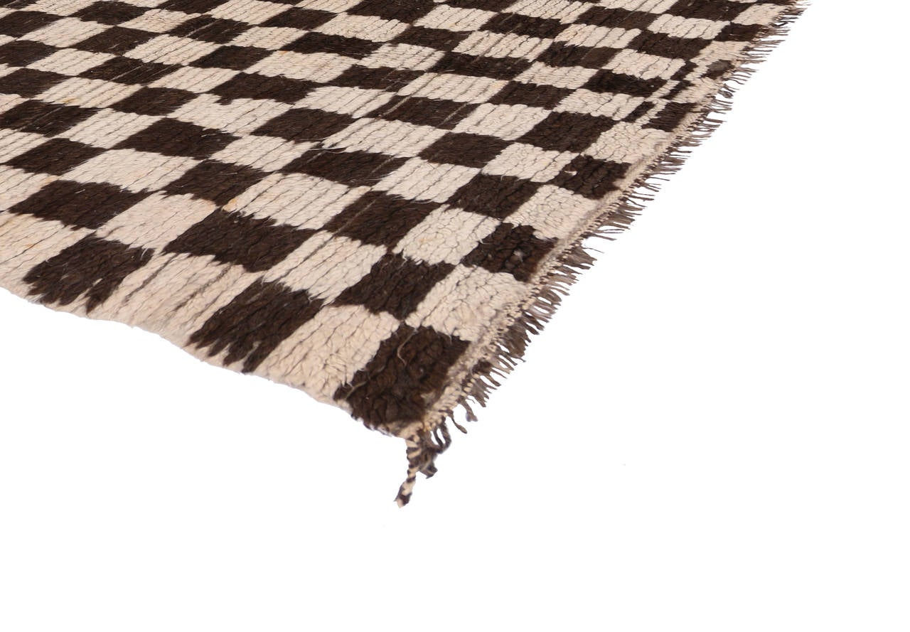 Vintage Berber Moroccan Rug with Retro Checkerboard Design and Cubism Style 2