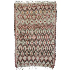 Vintage Beni Ouarain Moroccan Rug with Modern Tribal Style 10