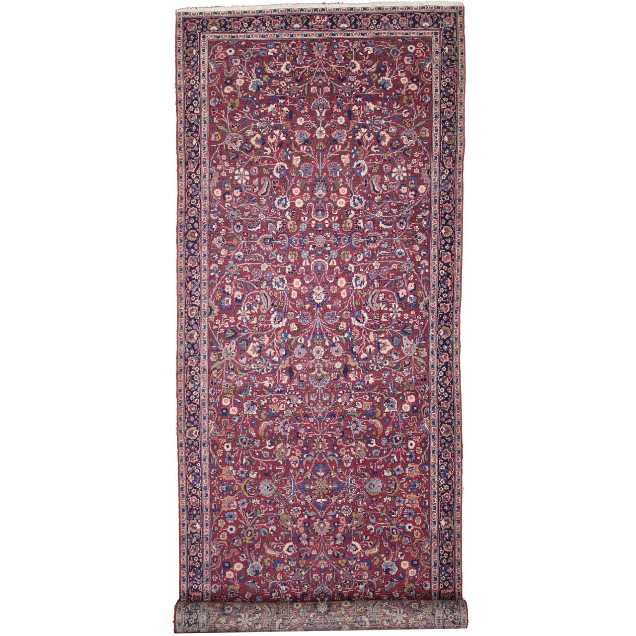 Tapis de couloir persan ancien Mashhad avec style du Vieux Monde, tapis de couloir extra long en vente