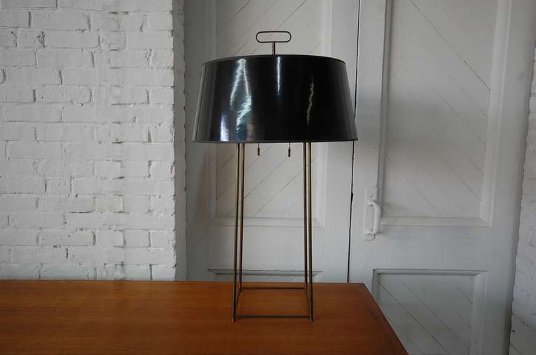 Mid-Century Modern Tommi Parzinger Table Lamp in Brass