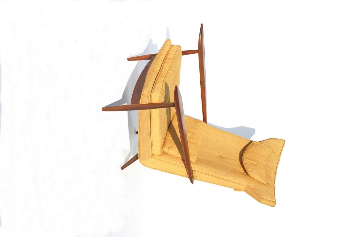 Rare High-Back Lounge Chair designed by George Nakashima  (1905 -1990), and produced by Widdicomb, circa 1960, in excellent original condition.

We offer free delivery within the Long Island / Greater NYC,
northern New Jersey, Connecticut and
