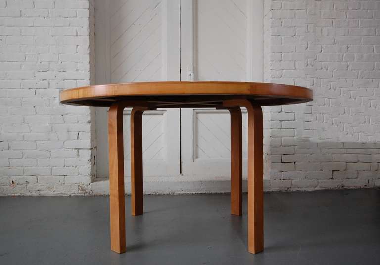 Round dining table designed by Alvar Aalto and produced by Artek, circa 1940s. Fully restored / refinished.

LUNA offers free delivery on most of our items within the Long Island / Greater NYC, northern New Jersey, Connecticut and Massachusetts