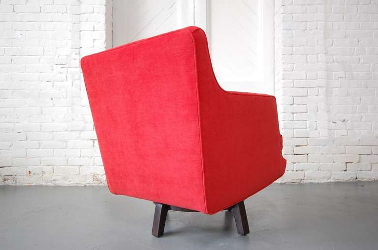 Dunbar Swivel Chair Designed by Edward Wormley For Sale 1