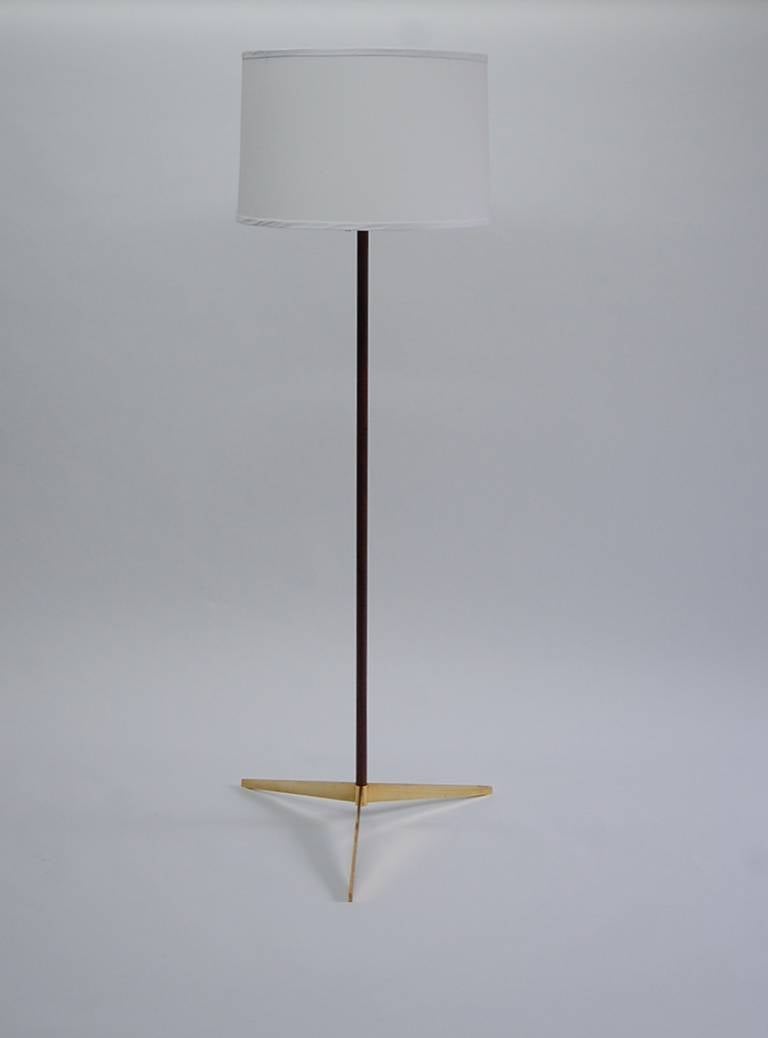 Rosewood And Brass Floor Lamp Attributed To Paul Mccobb At 1stdibs Tripod Base Brass And Rosewood Floor Lamp Attributed To Paul Mccobb For Excelsior Company Circa