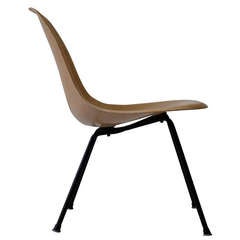 Early Eames MSX chair 7