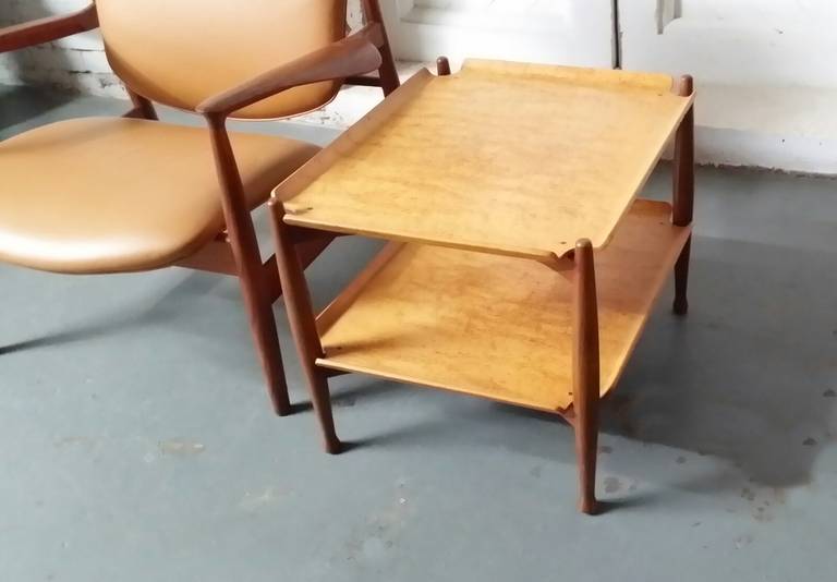 Mid-20th Century Dunbar Two-Tiered End Table Designed by Edward Wormley