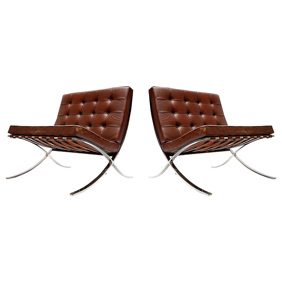 Exceptional Pair of 1960s Barcelona Lounge Chairs by Knoll