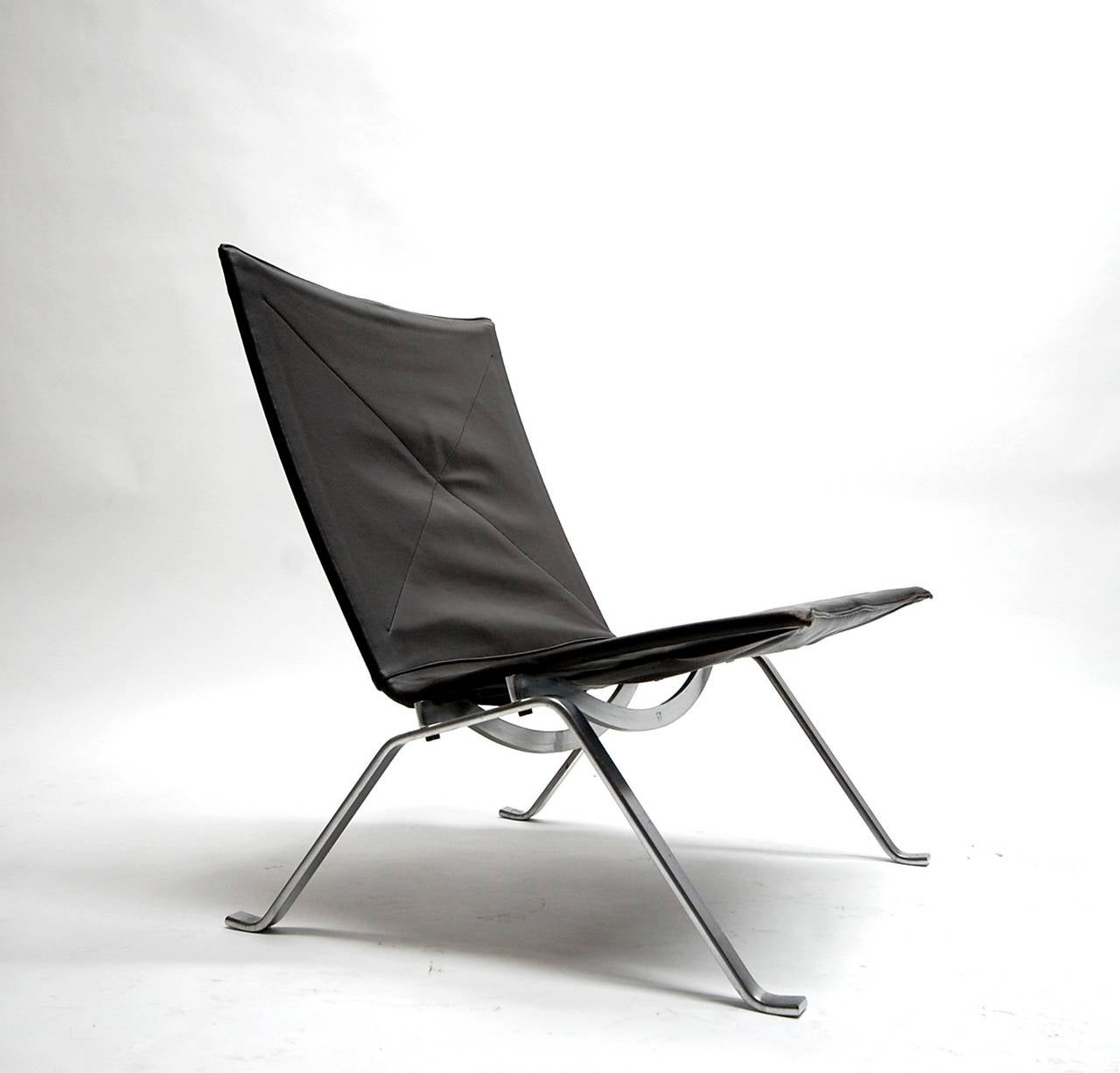 Danish Pair of Poul Kjaerholm PK22 Lounge Chairs in Original Dark Brown Leather