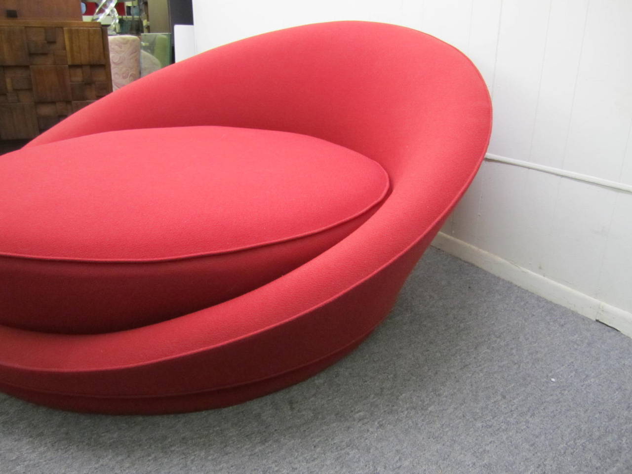 Fabulous Circular Round Lounge Chair by Milo Baughman, Mid-Century Modern In Excellent Condition In Pemberton, NJ