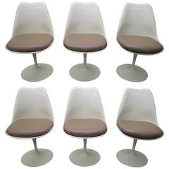Six Vintage Knoll Saarinen White Tulip Swivel Dining Chairs, Mid-Century Modern