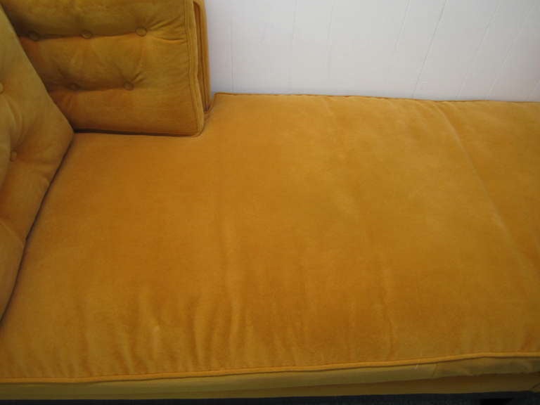 American Outstanding Harvey Probber Tete-e-Tete Sofa Mid-century Modern