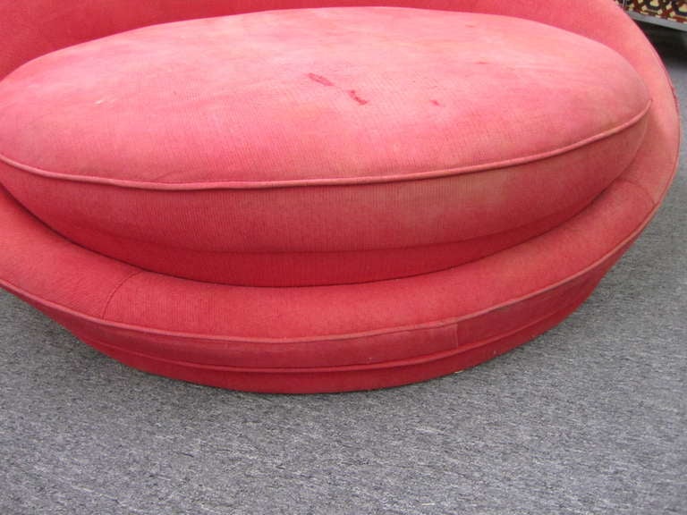 Fabulous Large Round Milo Baughman Sofa Lounge Chair Mid-century Modern Bon état à Pemberton, NJ