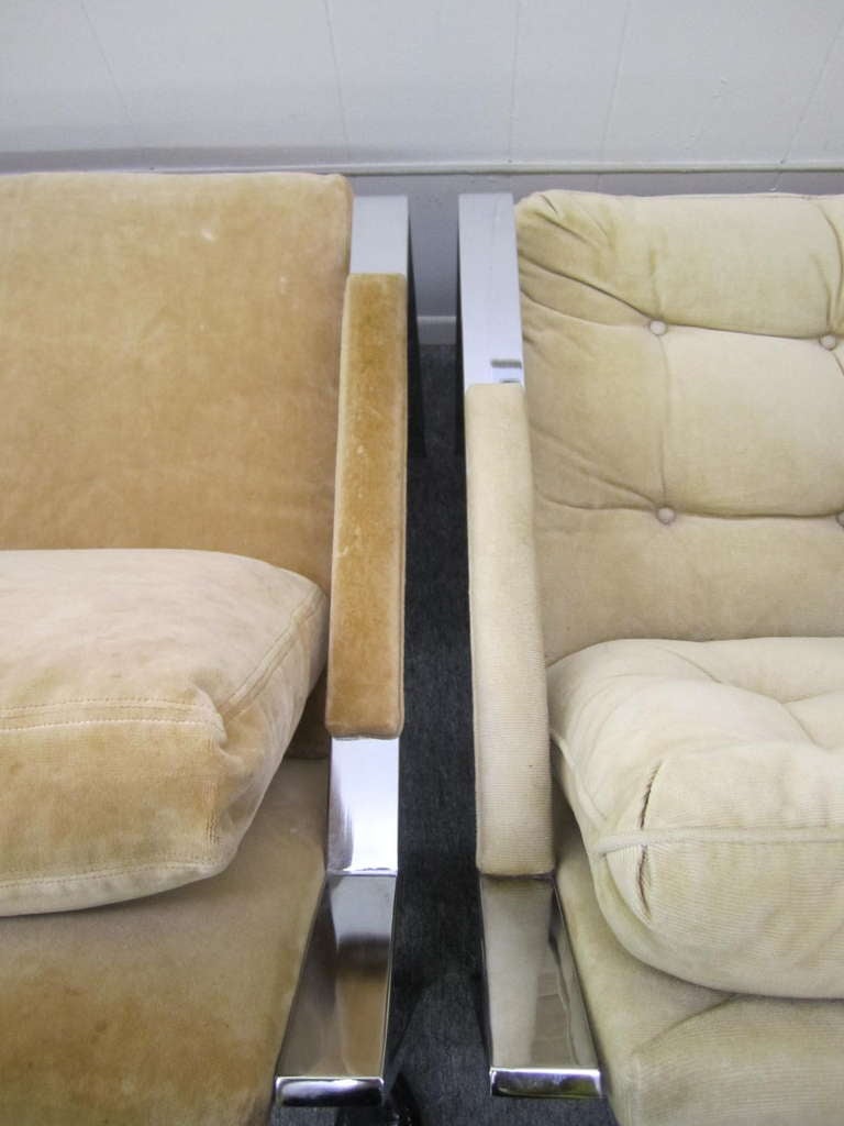 Mid-Century Modern Pair Of Milo Baughman Style Chrome Flat Bar Lounge Chairs Mid-century Modern For Sale