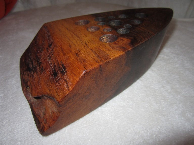 AMAZING SIGNED GEORGE NAKASHIMA SOLID BLACK WALNUT PENCIL HOLDER.  THIS PIECE WAS GIVEN BY GEORGE TO HIS CLOSE FRIENDS DAUGHTER AS A WEDDING GIFT.  SIGNED AND DATED ON THE BOTTOM-I AM NOT SURE IF THE DATE IS THE WEDDING DATE OR THE DATE THE PENCIL