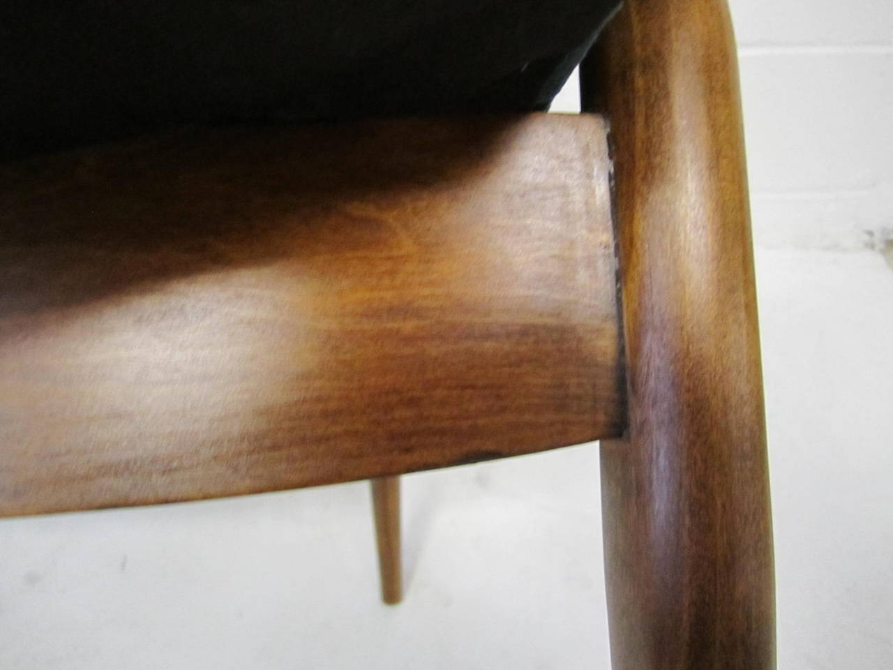 Amazing Pair of Milo Baughman Wide Barrel Back Lounge Chairs Mid-Century Modern 2