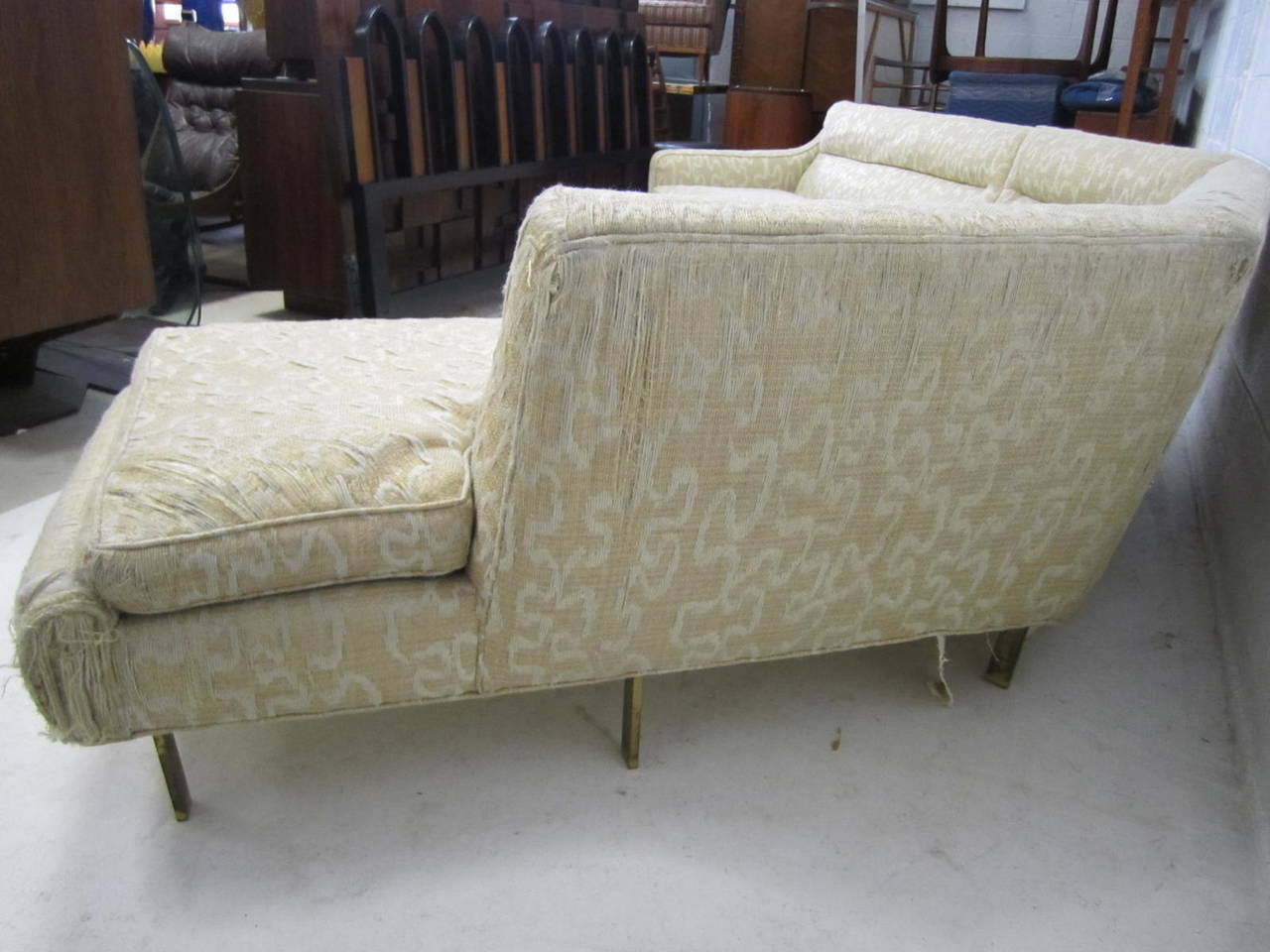 Stunning Harvey Probber Style Two-Piece Sectional Sofa with Solid Bronze Legs In Good Condition For Sale In Pemberton, NJ