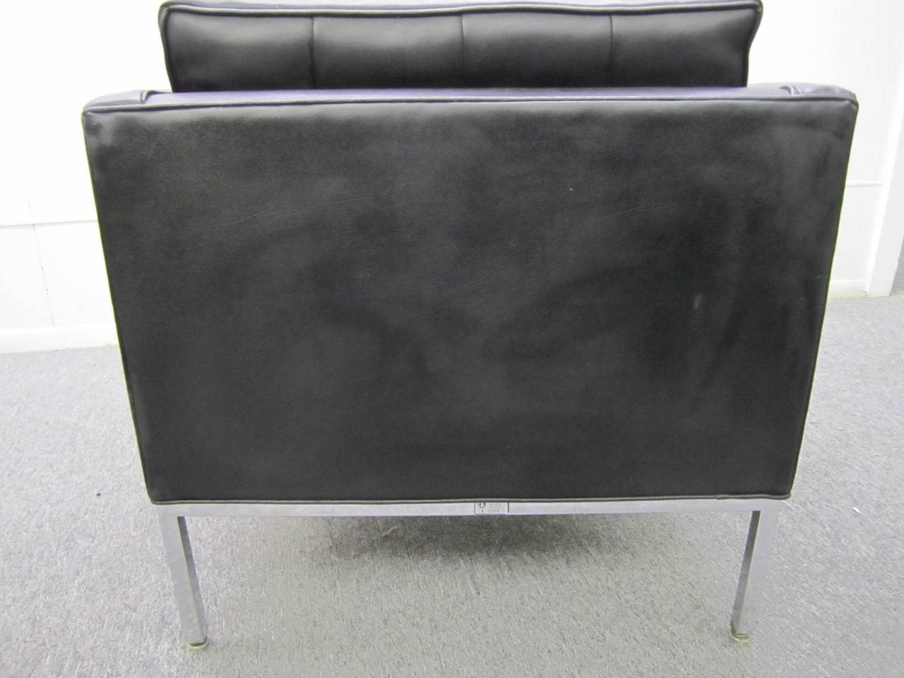 Signiert Milo Baughman Chrome Base Cube Lounge Chair Mid-Century Modern (amerikanisch) im Angebot