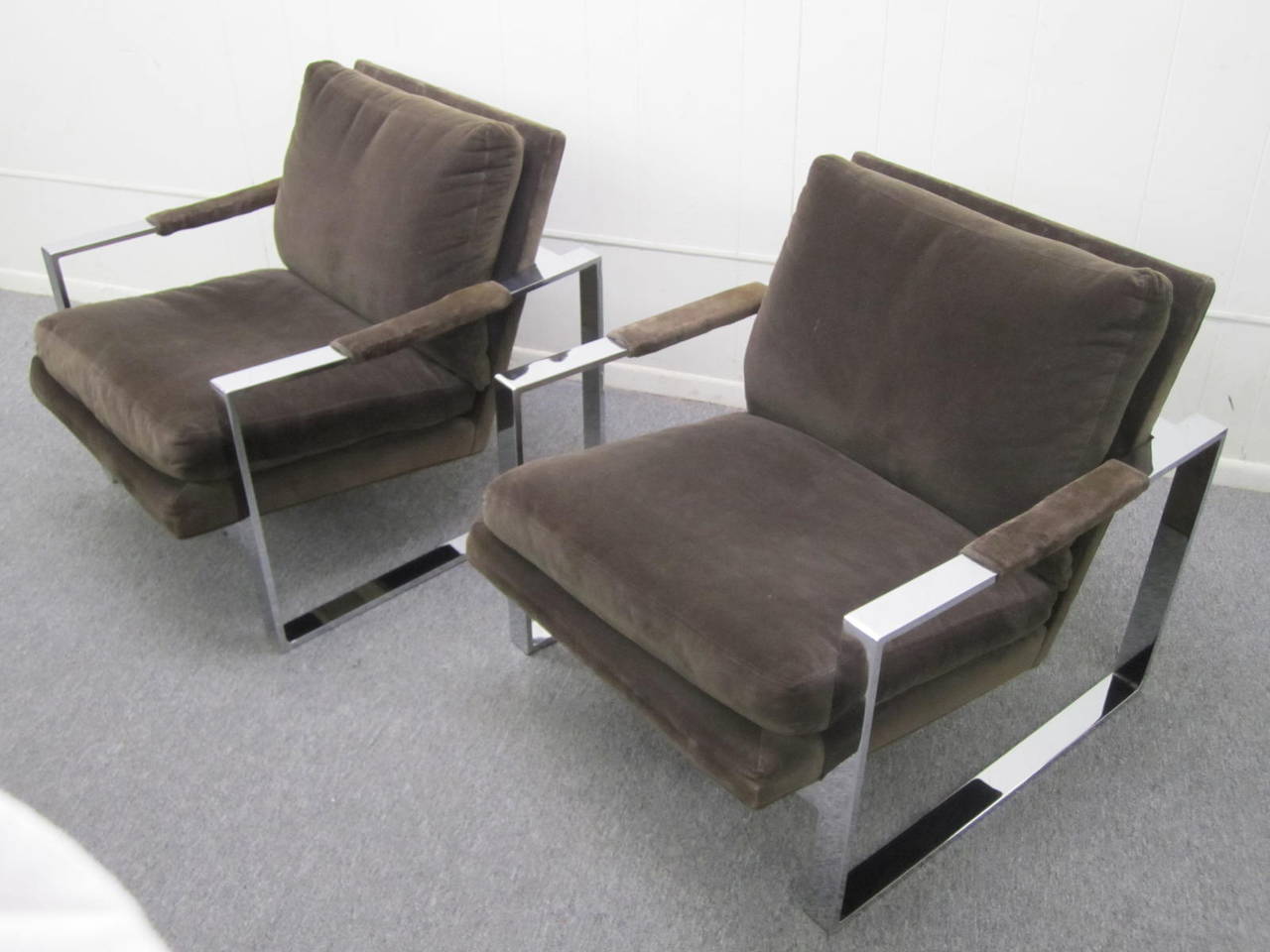 Mid-20th Century Fabulous Pair of Milo Baughman Chrome Cube Lounge Chairs, Mid-Century Modern