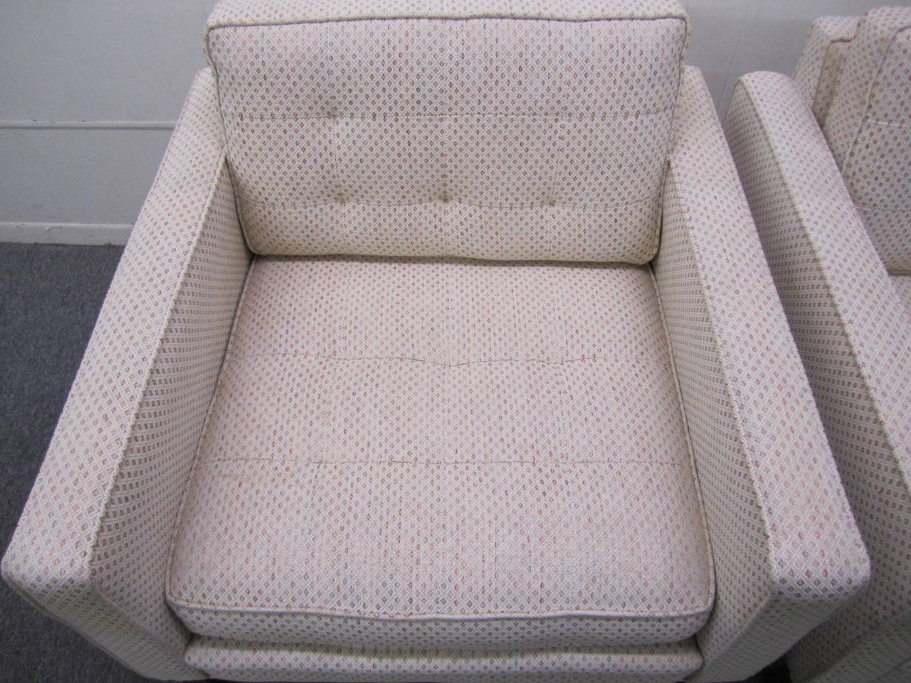 American Handsome Pair of Harvey Probber Style Cube Arm Chairs Mid-Century Modern For Sale
