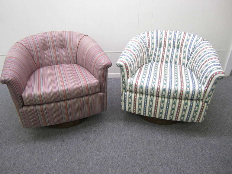 Lovely Pair Of Milo Baughman Style Swivel Barrel Back Tub Chairs Mid-century Modern 2