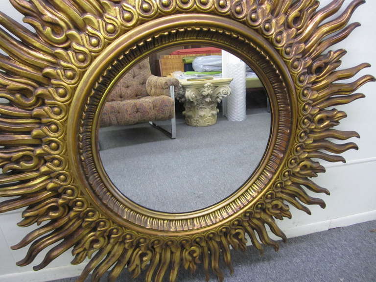 Stunning Oversized Starburst Mirror Mid-century Hollywood Regency In Good Condition In Pemberton, NJ