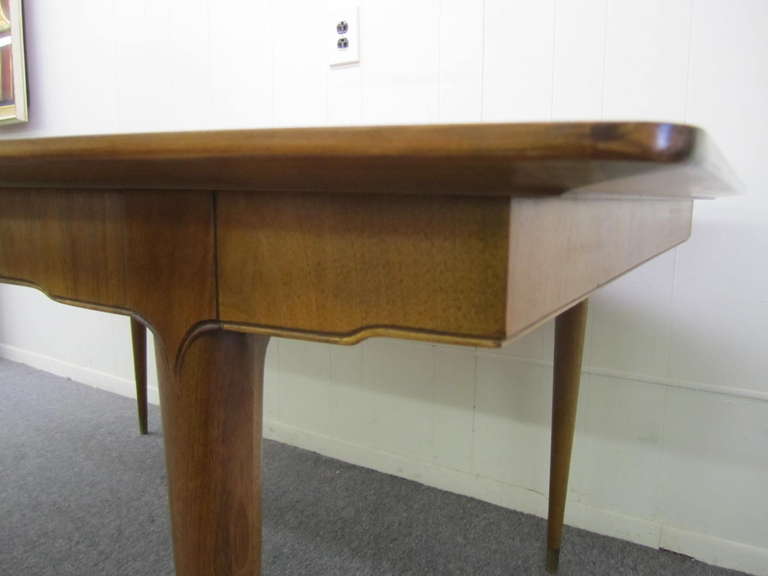 J. Stuart Clingman for Widdicomb Walnut Dining Table 3 Leaves Mid-century Modern In Good Condition In Pemberton, NJ