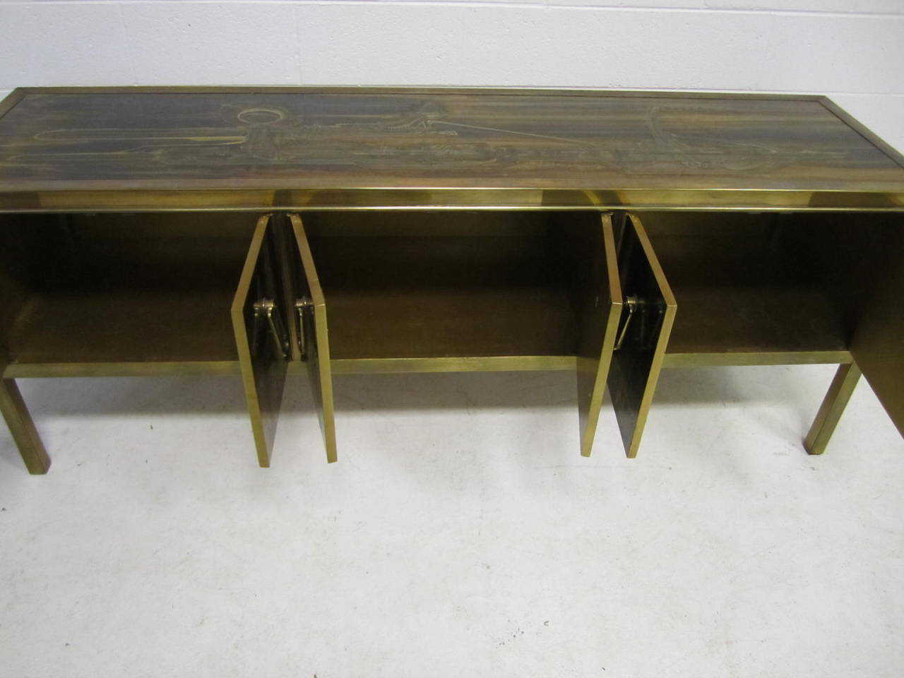 Mid-Century Modern Outstanding Acid Etched Brass Credenza by Bernard Rohne Mastercraft For Sale