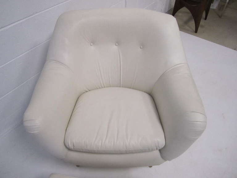 White Leather Lawrence Peabody Lounge Chair with Ottoman, Mid-Century Modern 3