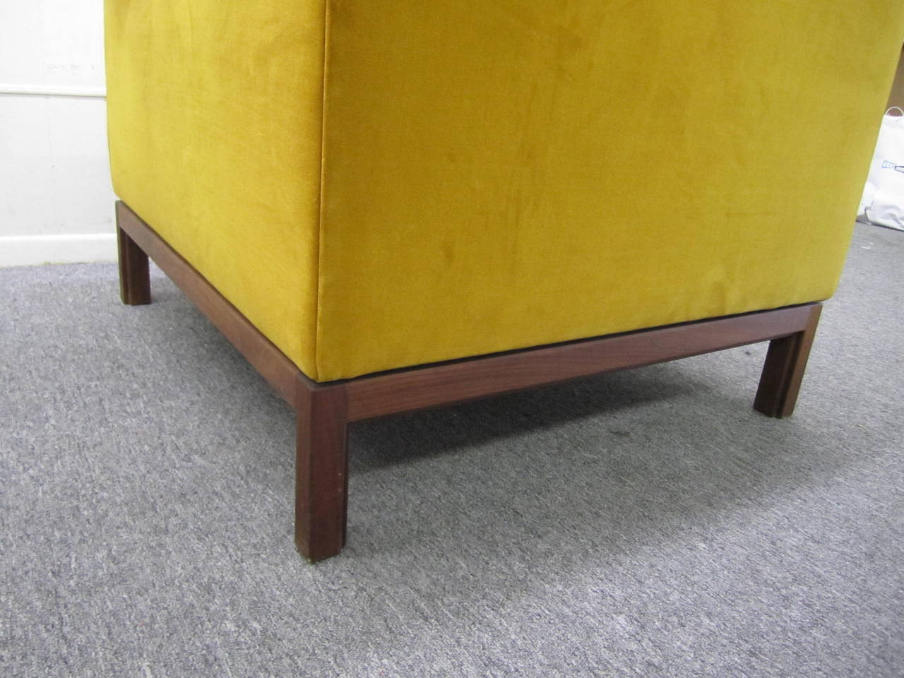 Upholstery Striking Jens Risom Tufted Slope Armchair, Mid-Century Modern