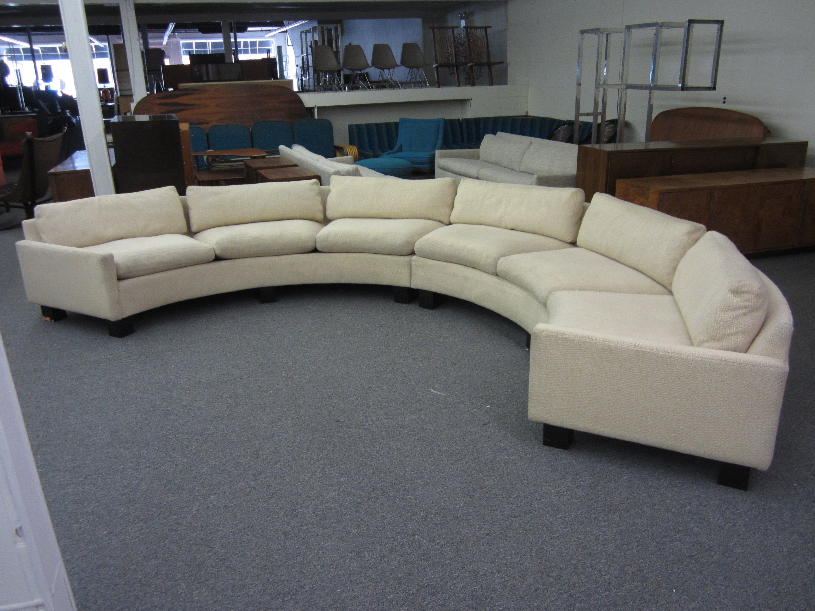 Gorgeous Pair of Circular Milo Baughman Sectional Sofas Mid-century Modern