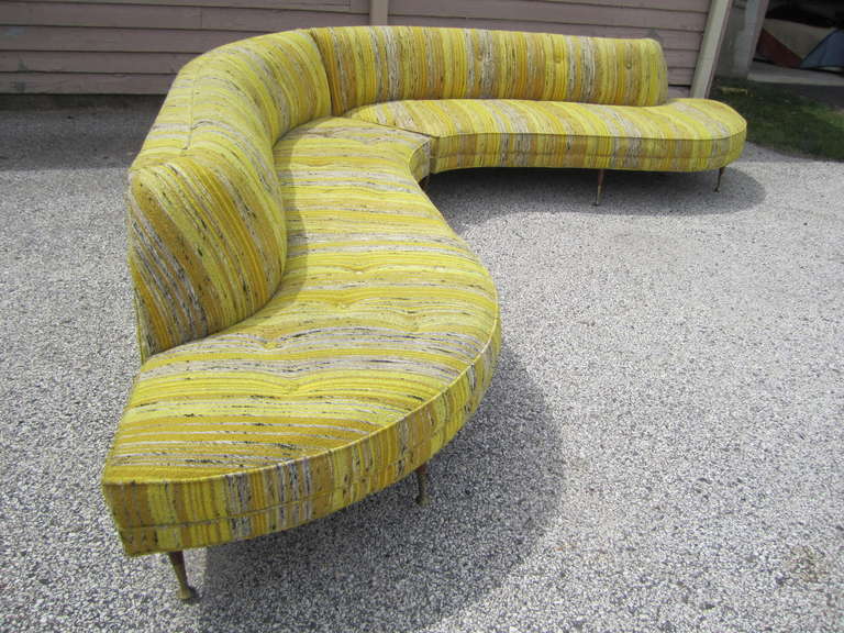 Amazing Vladimir Kagan style 2 Piece Serpentine Sofa Mid-century Modern In Good Condition In Pemberton, NJ