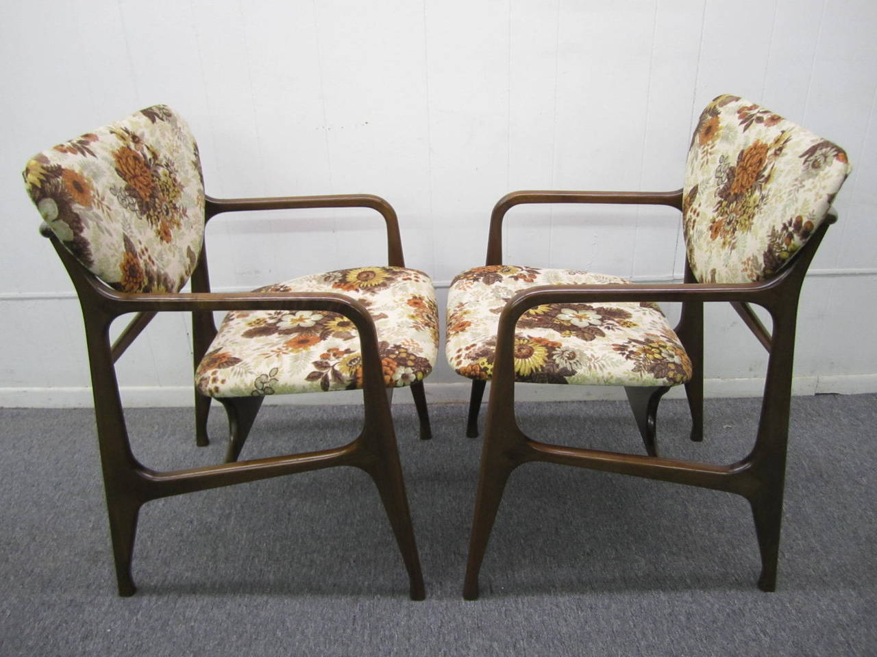 Mid-20th Century Excellent Set of Six Dining Chairs, Mid-Century Modern