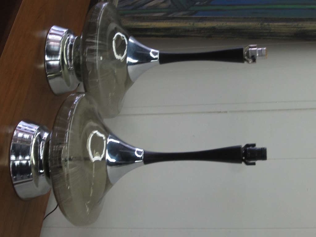 Pair Of Sexy 1970's Chrome Fiber Optic Lamps In Good Condition For Sale In Pemberton, NJ
