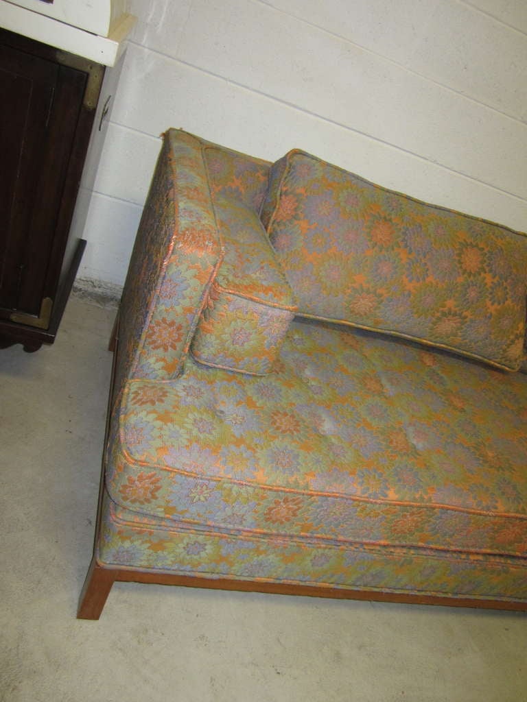 THIS IS A SIGNED HARVEY PROBBER LONG FLORAL MID-CENTURY MODERN SOFA IN VINTAGE CONDITION.  THE FABRIC WILL NEED TO BE REPLACED-THE FOAM SEEMS TO BE STILL IN GOOD CONDITION.  THE WOODEN MAHOGANY BASE IS IN VINTAGE CONDITION.  THIS IS THE PERFECT