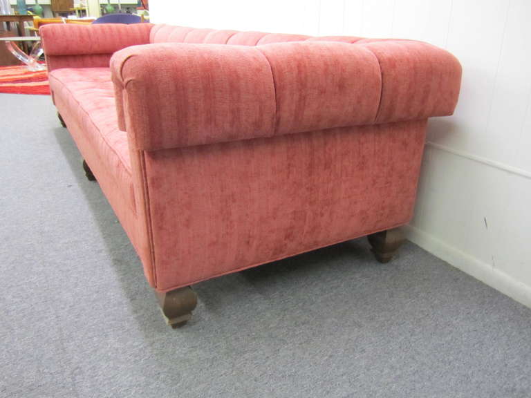 Stunning Harvey Probber Style Long Low Sofa, Mid-Century Modern In Excellent Condition In Pemberton, NJ