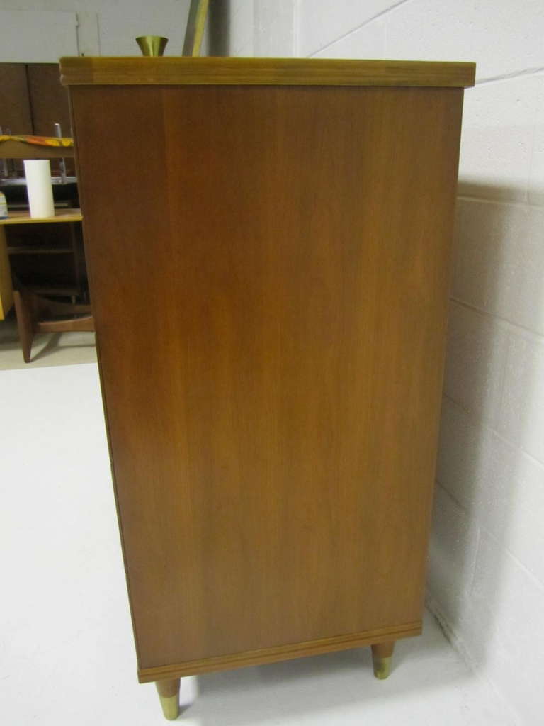 Gorgeous John Widdicomb Asian Influenced Tall Dresser, Mid-Century Modern In Good Condition In Pemberton, NJ