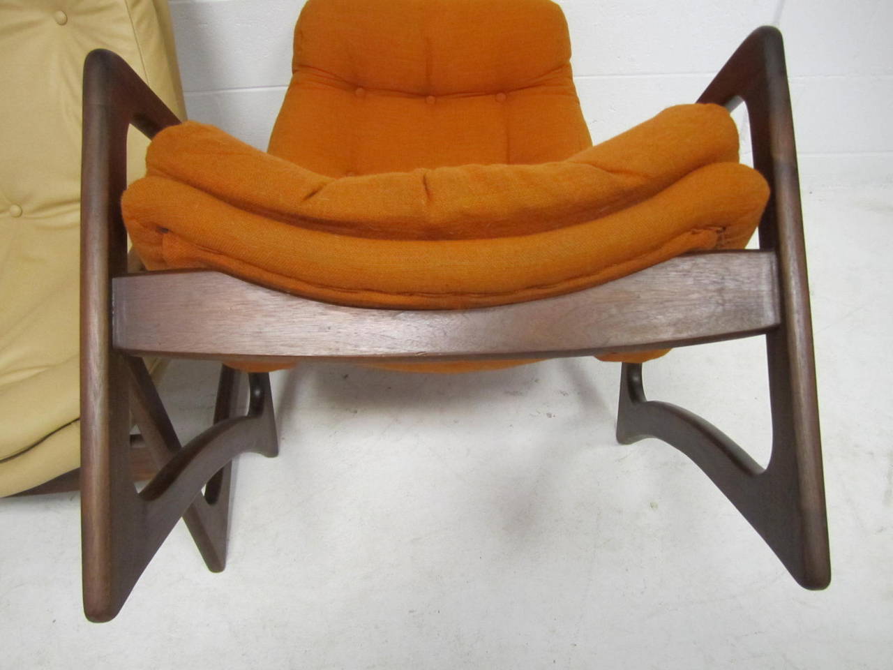 Sculptural Pair of Adrian Pearsall Walnut Lounge Chairs Mid-Century Modern For Sale 1