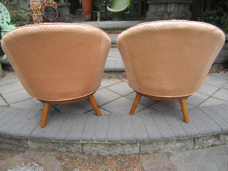 American Excellent Pair of Conant Ball Peacock Back Swivel Chairs Mid-Century Modern