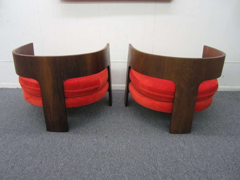 Mid-Century Modern Pair of Milo Baughman Rosewood Barrel Back Chairs with Orange Mohair