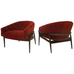 Vintage Amazing Pair of Milo Baughman Totally Restored Wide-Tufted Lounge Chairs