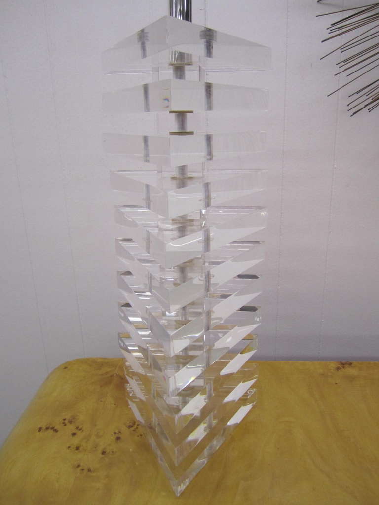 Karl Springer Style Triangular Stacked Lucite Lamps, Mid-Century Modern For Sale 2