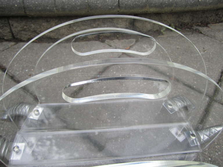 Americano Arthur Court Turtle Portariviste in alluminio e lucite Regency Modern in vendita
