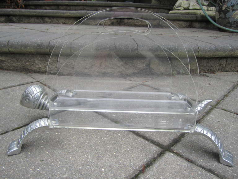 Arthur Court Turtle Aluminum and Lucite Magazine Rack Regency Modern In Excellent Condition For Sale In Pemberton, NJ