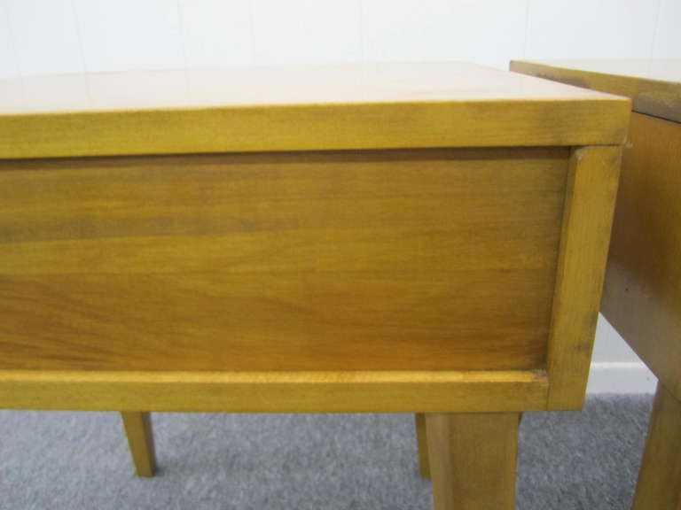 American Fabulous Pair Solid Maple Conant Ball Night Stand End Tables Mid-century Modern