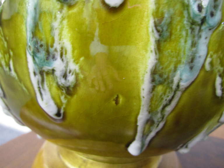 Superbe lampe verte épaisse à glaçure épaisse à effet goutte d'eau, mi-siècle moderne Excellent état - En vente à Pemberton, NJ