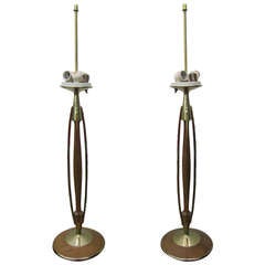 Gorgeous Pair of Walnut and Brass Laurel Lamps, circa 1950s 8