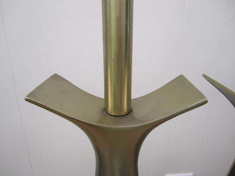 Lovely Pair of Brushed Brass Laurel Lamps Mid-century Danish Modern In Good Condition For Sale In Pemberton, NJ