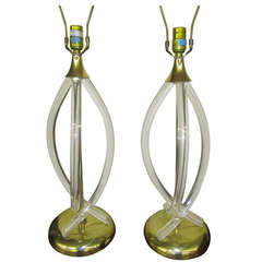 Stunning Pair of Dorothy Thorpe Lucite and Brass Lamps, Hollywood Regency