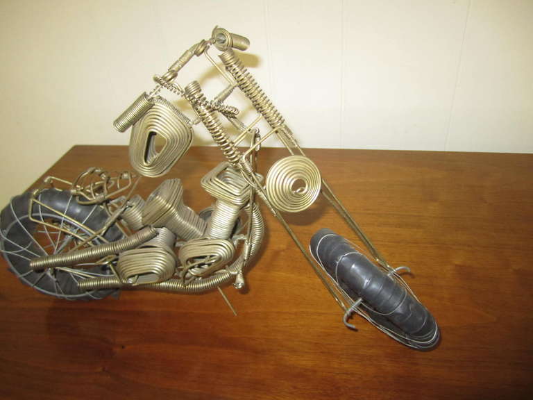 Mid-Century-Modern-Stil, Draht-Motorrad-Skulptur von C. Jere  im Angebot 1