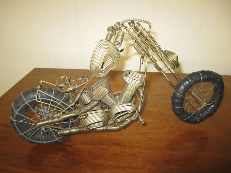 Mid-Century-Modern-Stil, Draht-Motorrad-Skulptur von C. Jere  im Angebot 3